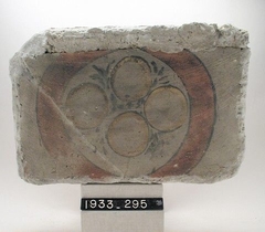 Painted Tile with Oranges (?) Inside Circle, Yale University Art Gallery, inv. 1933.295 by Anonymous