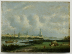 Rivierlandschapje met IJsselfront van Deventer met in de verte een naderende stoomboot by Carl Eduard Ahrendts