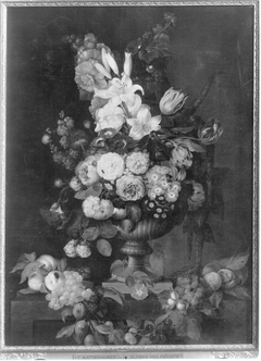 Blumen und Früchte by Theodor Mattenheimer