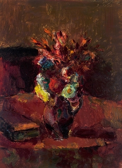Blumenbouquet mit rotem Tischtuch
