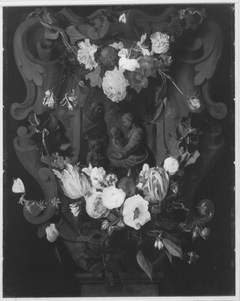 Blumengewinde um ein Steinrelief mit der Heiligen Familie und dem Johannesknaben by Daniel Seghers